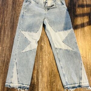 ROMWE Light Blue Star Patch Relaxed Jeans